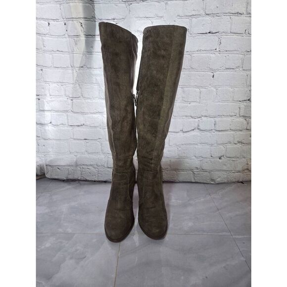 Forever 21 Women's Size 9 Taupe Faux Suede Block Heel Knee High Boots - Picture 1 of 10